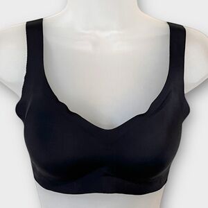 THIRDLOVE black seamless bralette built in light padding size small wireless